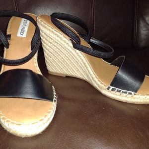 Steve Madden Espadrille Wedge Sandals Size 9